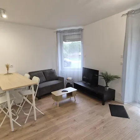 Cosy Neuf En Plein Centre Châteaubriant