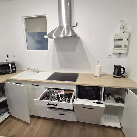 Cosy Neuf En Plein Centre *